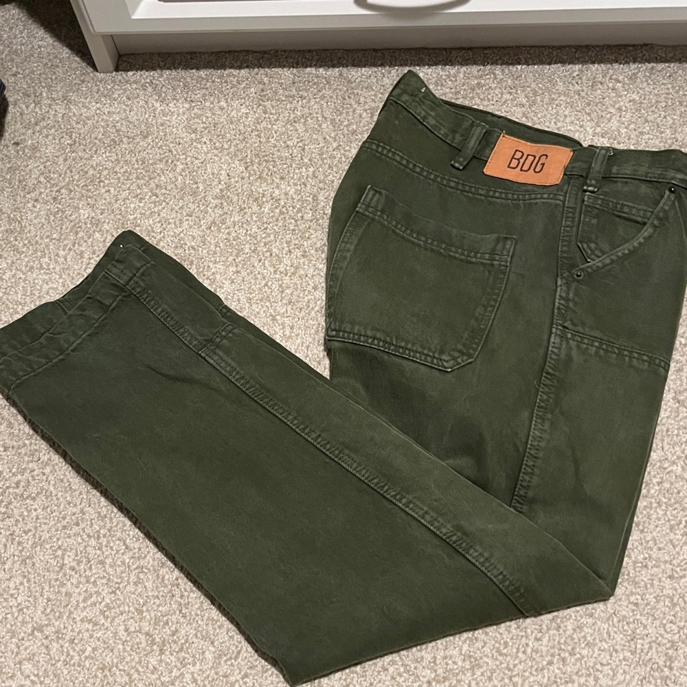 BDG Men's Olive Chinos